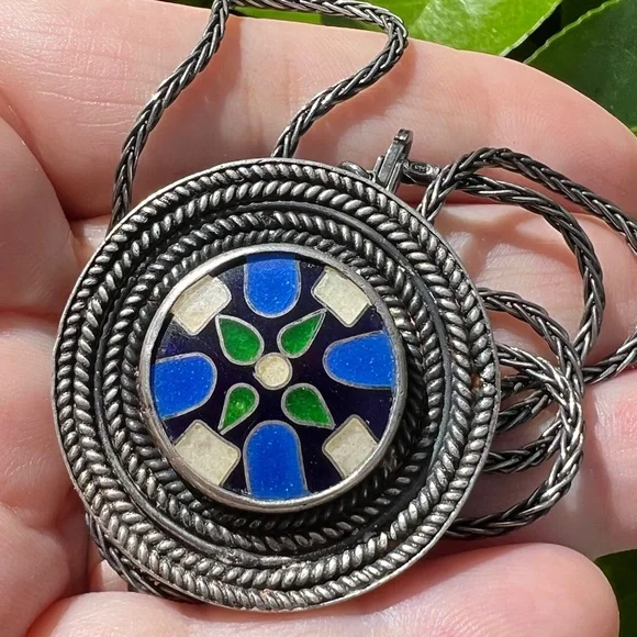 VINTAGE 925 STERLING ARTISAN PENDANT CHAI NECKLACE GEMSTONES INLAID PIN BROOCH - Picture 9 of 16